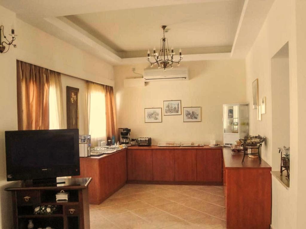 Nefeli Hotel Ágios Kírykos 외부 사진