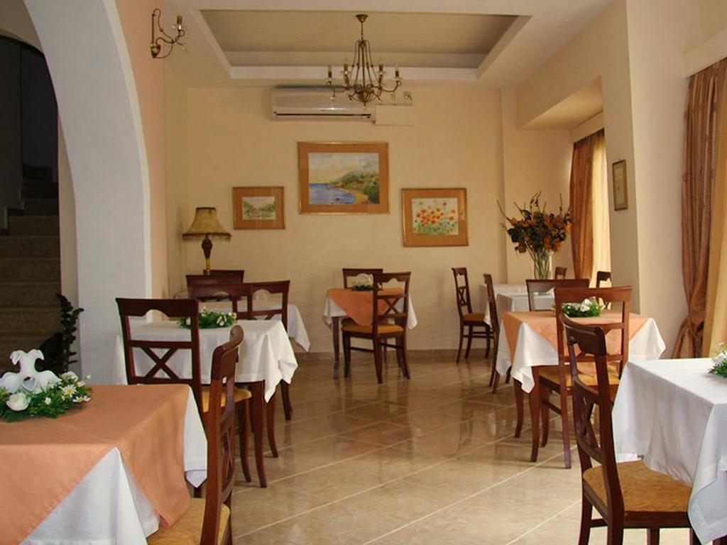 Nefeli Hotel Ágios Kírykos 외부 사진